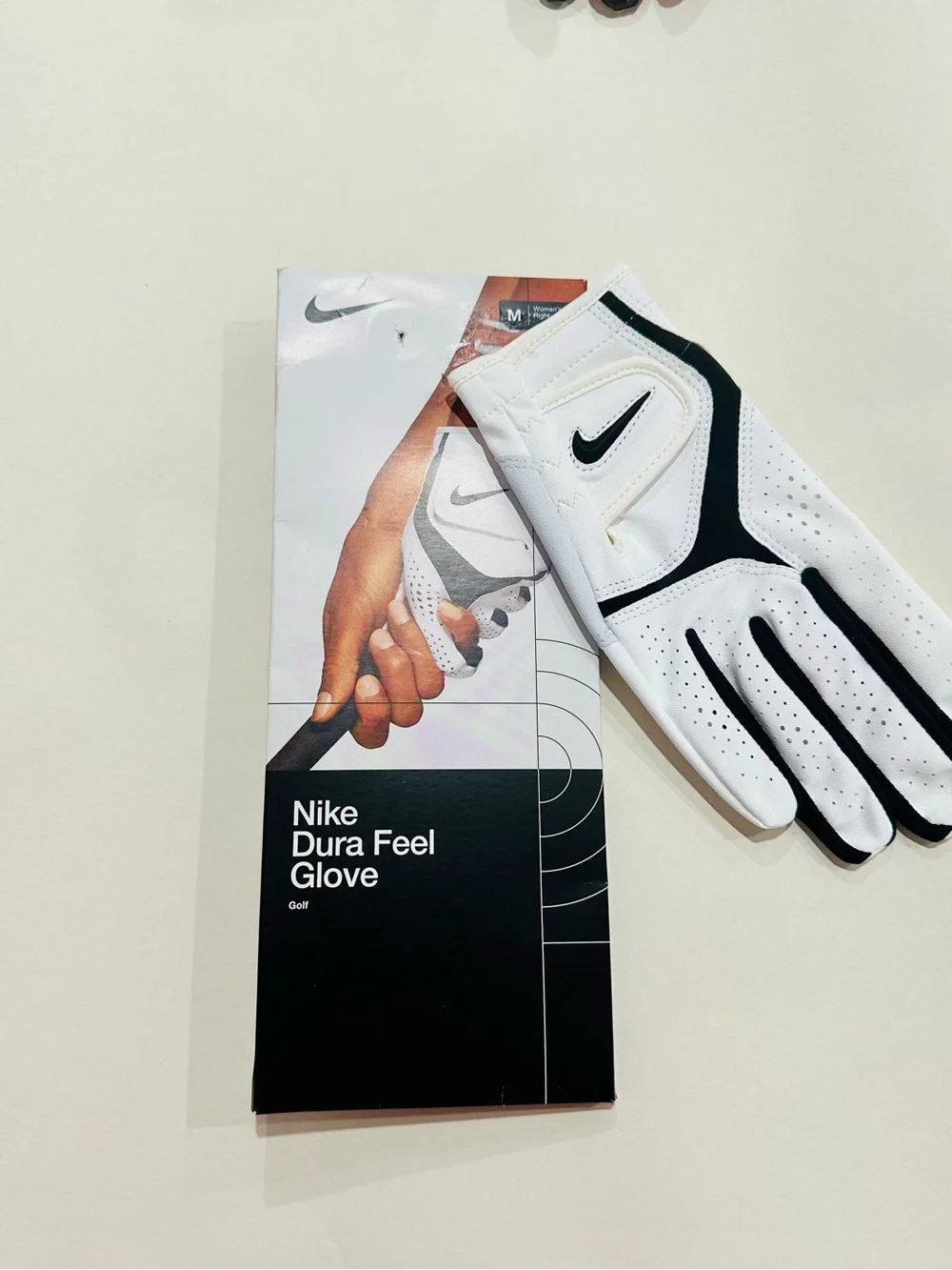 Nike Dura Feel Glove - White/Black Women’s Right Hand